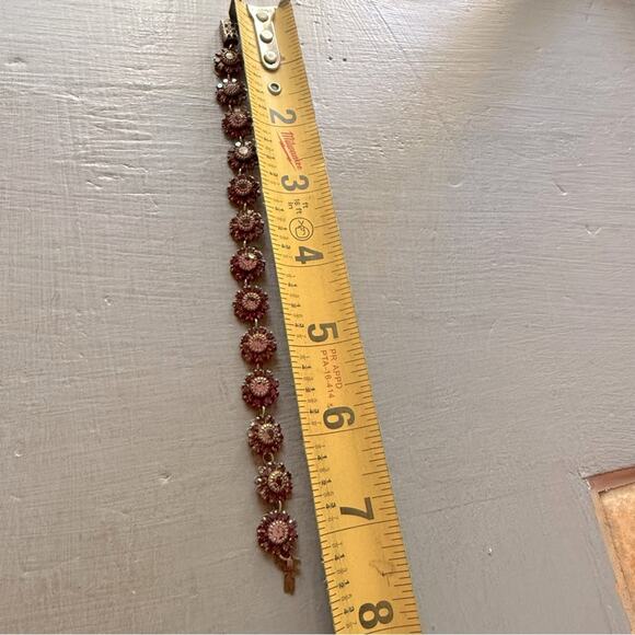 Liz Paiacios Crystal Flower Bracelet - Picture 12 of 14